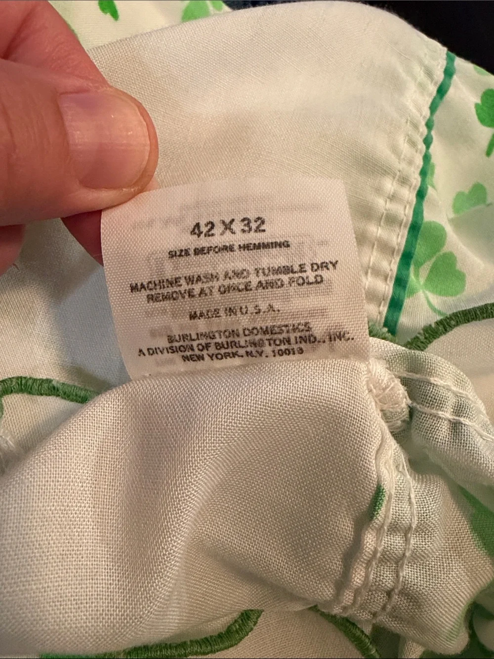 Vintage Anne Klein Burlington Standard Pillowcase Green Shamrock Clover Scallop